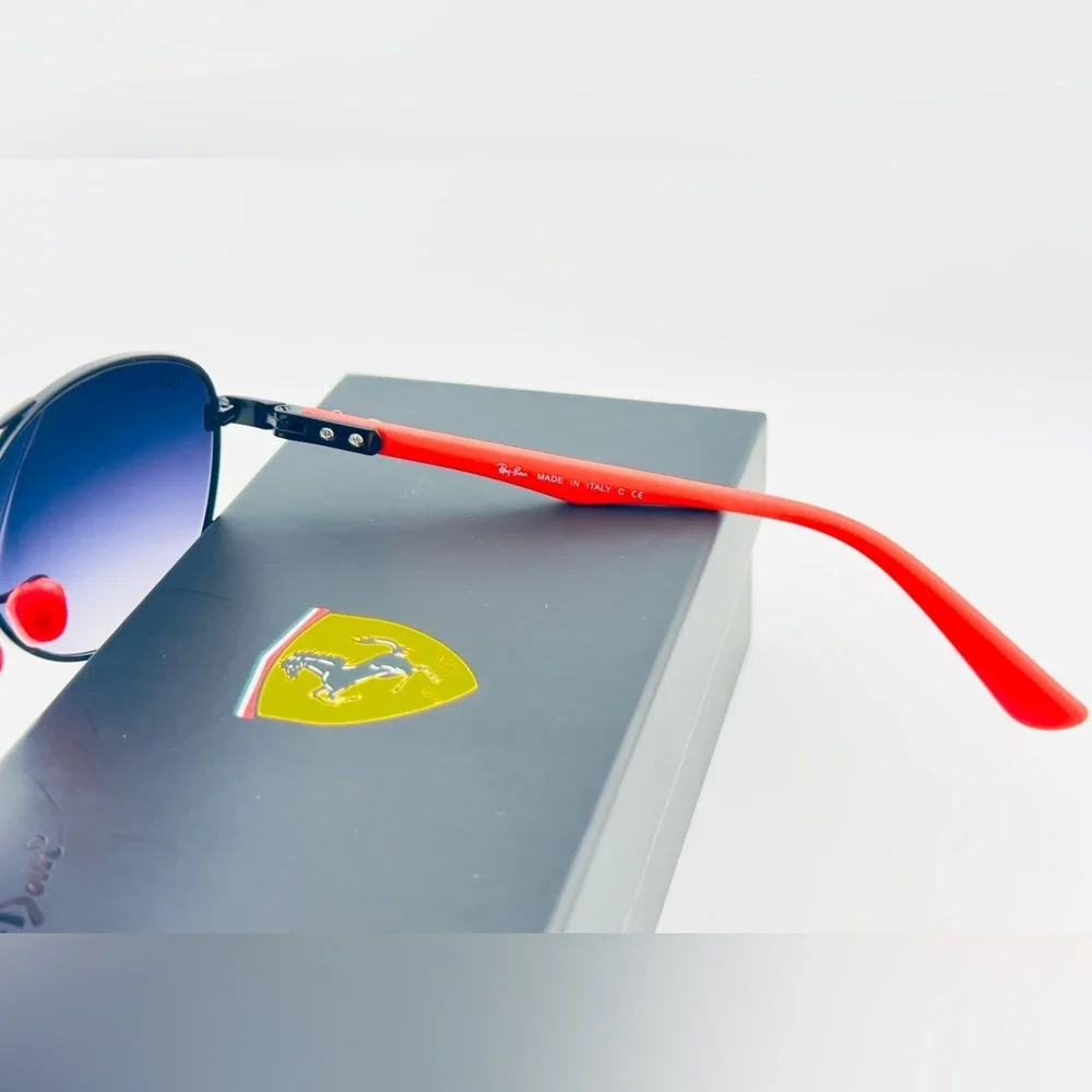 Ray-Ban Scuderia Ferrari Sunglasses RB8313-M Black Frame Gradient Mirror Lenses